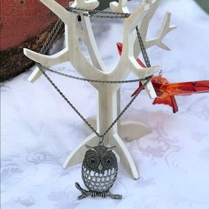 4/$20 jewelry SALE! Owl necklace